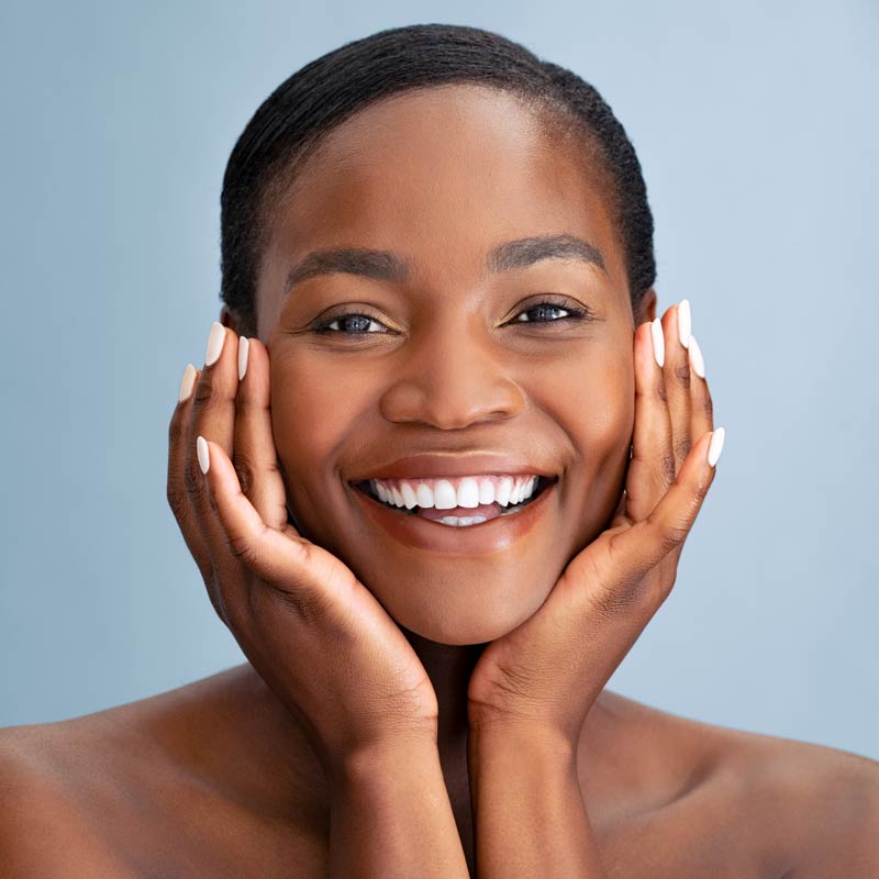 How Do You Keep Your Eye Contour Area Looking Youthful? - Alchimie Forever