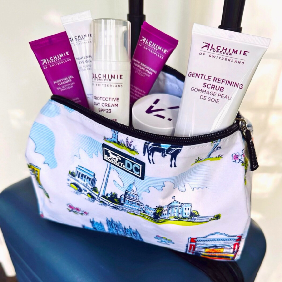 Alchimie x SCOUT Limited Edition Beauty Bag